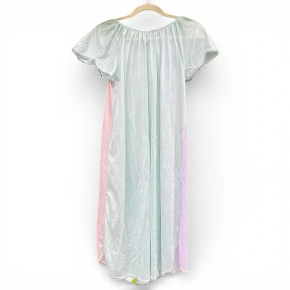Vintage Pastel Color-block Nightgown - Picture 3 of 3